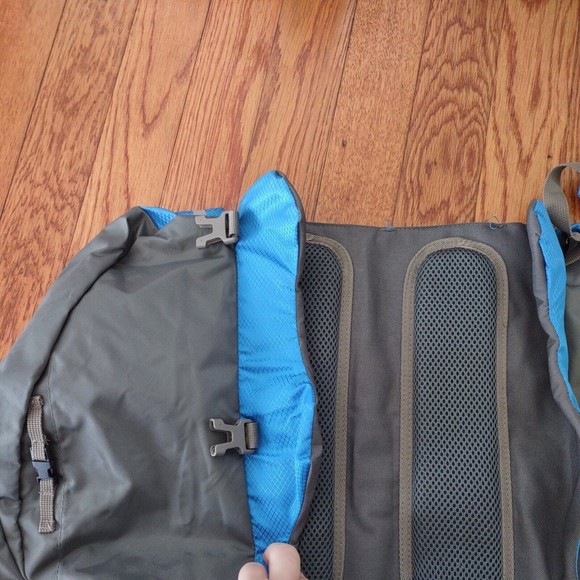 The Day Hiker Dog Backpack Teal Medium-Large Dog Pockets Hiking Rugged - Picture 6 of 8